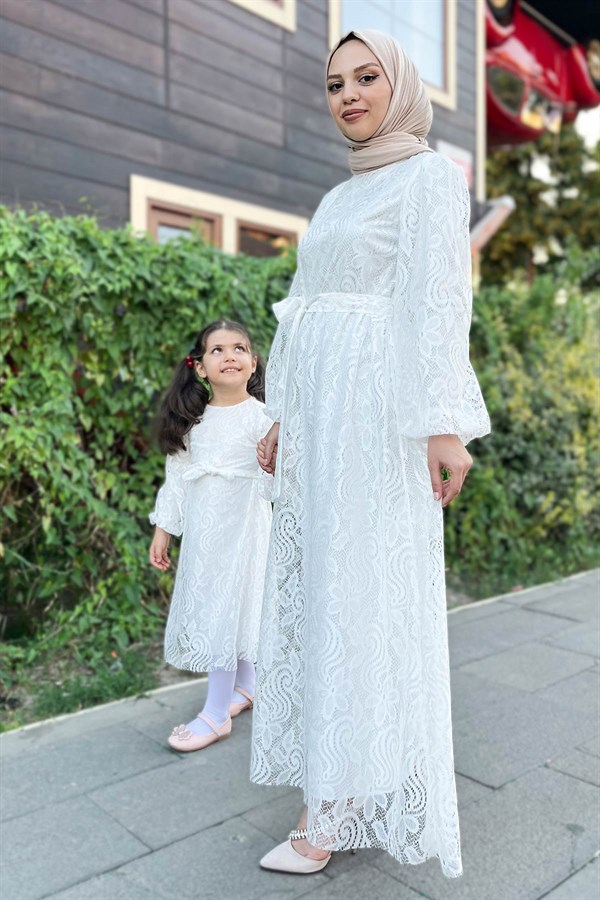 Dantelli Çocuk Elbise Beyaz 17000